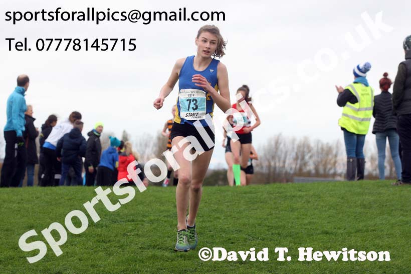 Girls under-15s, Sherman Cup and Davison Shield, Temple Park, South Shields. Photo:  David T. Hewitson/Sports for All Pics